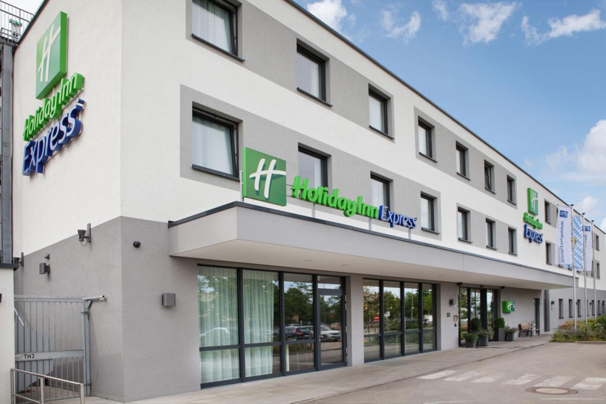 Holiday Inn Express Munich - Olympiapark, An Ihg Hotel Ngoại thất bức ảnh